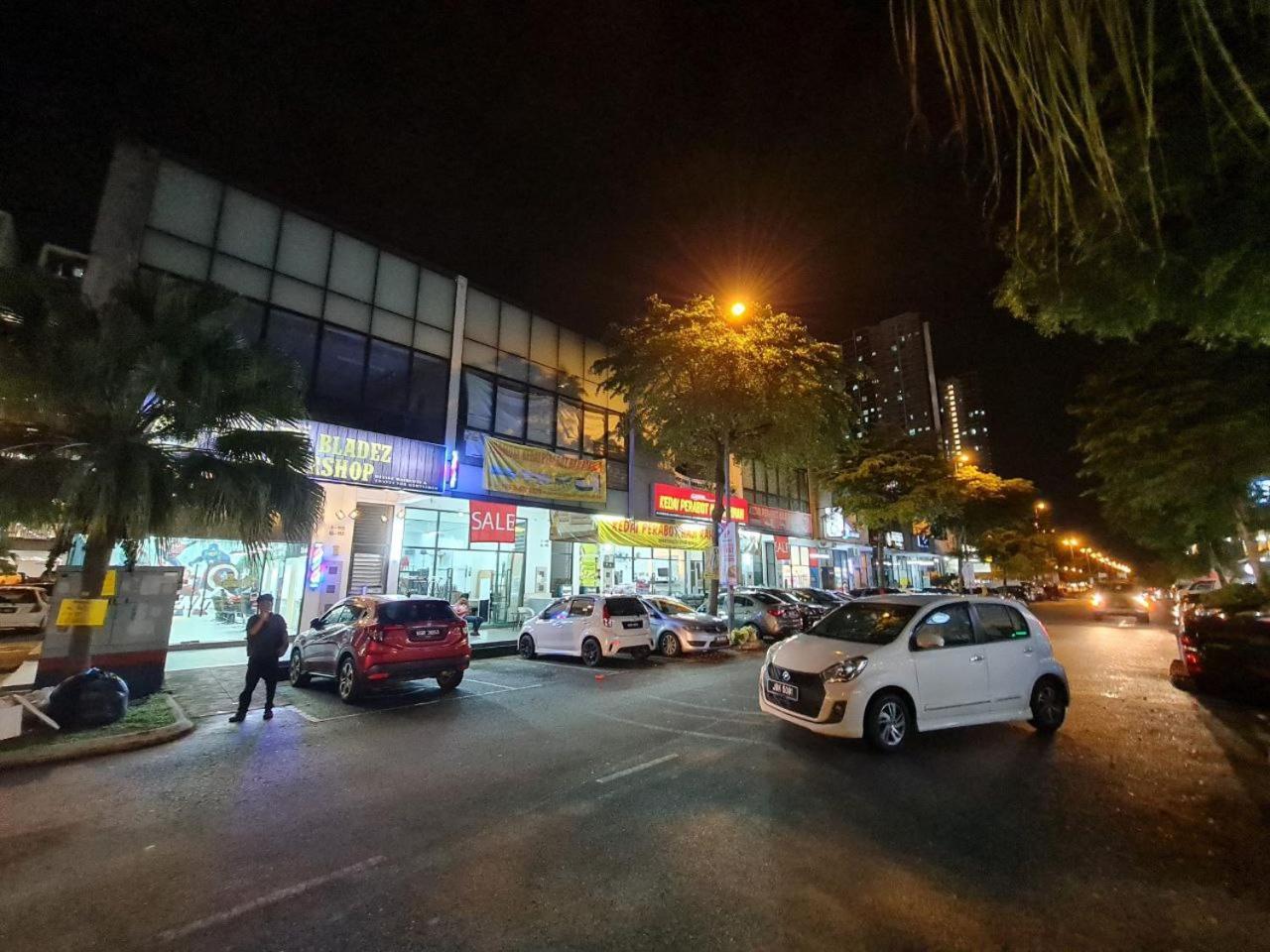 Ayden Hostel Airport Transit - Klia Sepang Zewnętrze zdjęcie